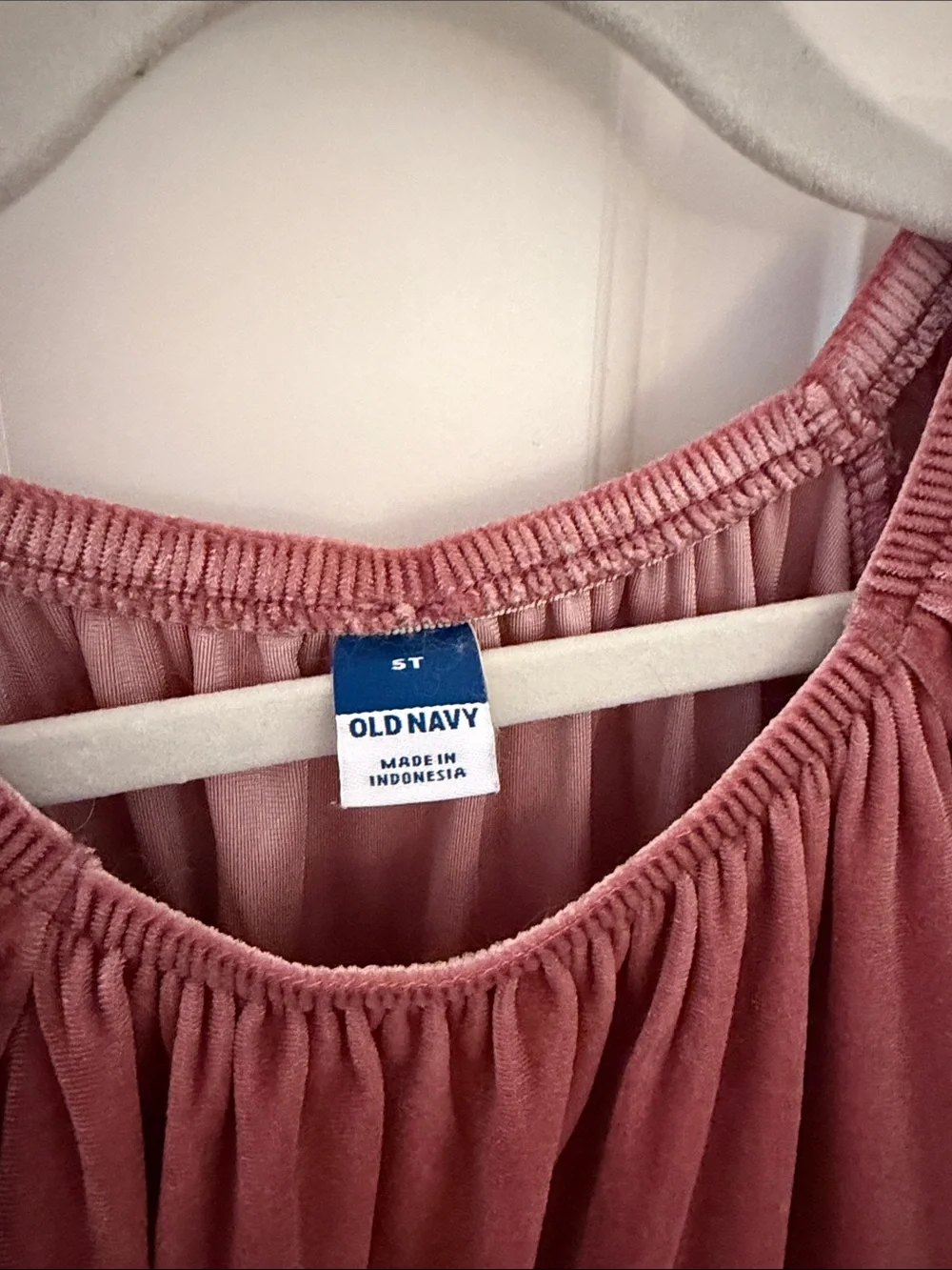 Old Navy Girls Velvet Dress in Dusty Rose Pink